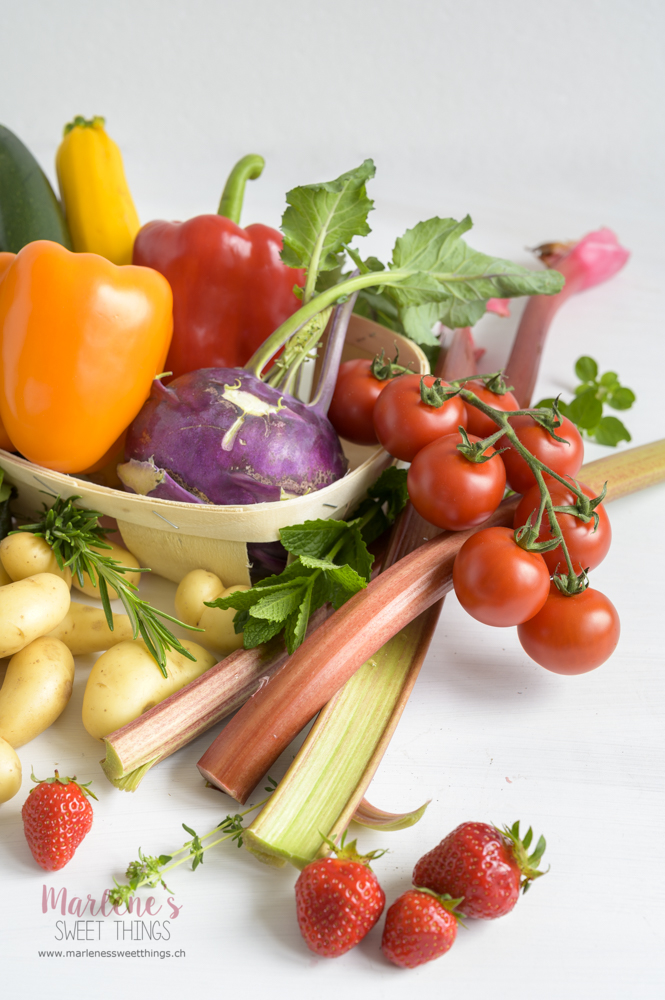 Gemüse und Früchte Saisonkalender Juni